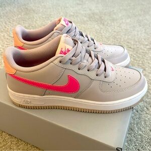 Great condition Air Force Ones (kids size 5.5, women’s size 7)